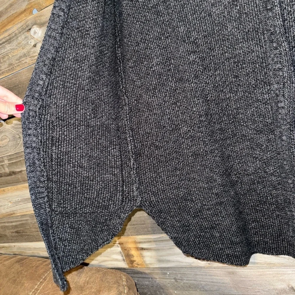 American Eagle  Dark gray, long cardigan with pockets  Xxs size